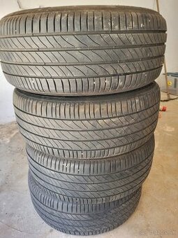 235/55 r18 - 1