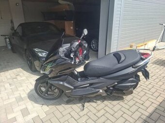 Kymco X-CT300i carbon