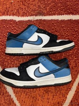 Nike Dunk industrial blue