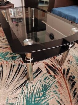 Konferenčný stolík