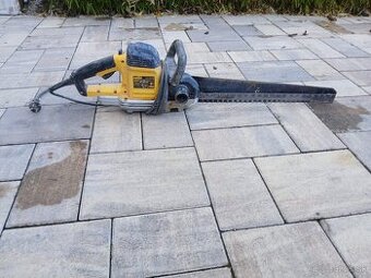 Predám DEWALT-aligátor