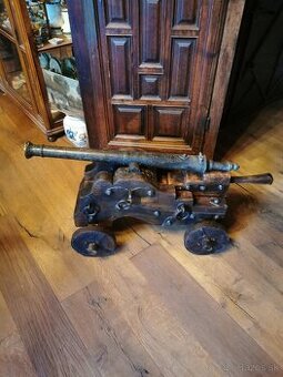 Rarita- staré lodné delo na predaj