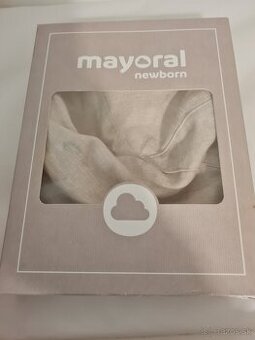 Mayoral set čiapka s motylikom veľkosť