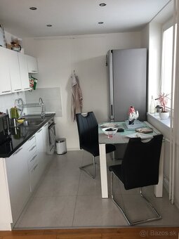 dám do nájmu 1 a pol izbový byt a prechodnú izbu