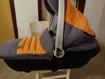 Predám hlboký, športový kočiar a príslušenstvo zdarma