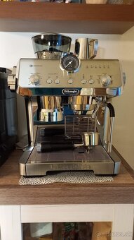 Kávovar Delonghi La Specialista Opera