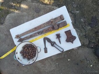 Pánty.zamok.gule.kleste.nakovka