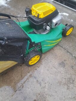 Benzinová kosačka OKAY italy ggp s pojazdom