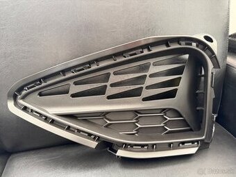 Mriežka predného nárazníka Hyundaj i30