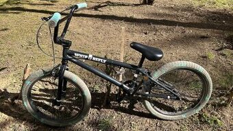 Na predaj, viac info v súkromnej správe. Len osobný odber.