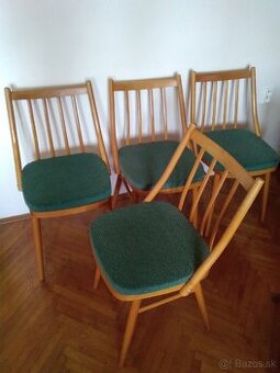 Predám stoličky.