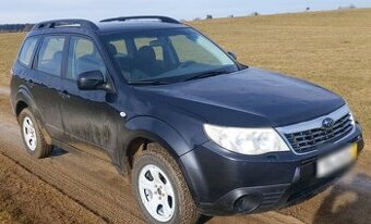 Subaru Forester SH 110kw benzín 4x4 manuál KROUPY