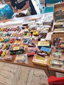 Matchbox Corgi KDN Politoys Mebetoys Kultovky nezap.automob.