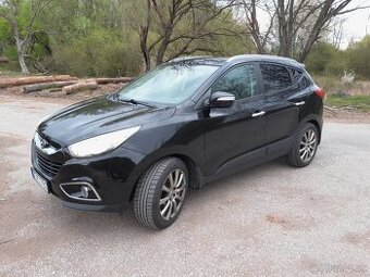 Hyundai ix35 2.0 137kw 4×4 automat