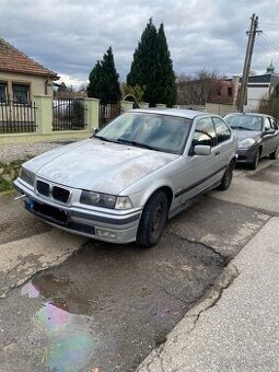 BMW E36 compact 1.8is