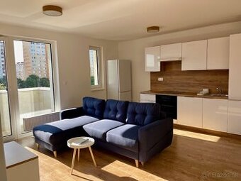 TOPOĽČIANSKA |  2i byt 49 m² + balkón  | BA V - Petržalka