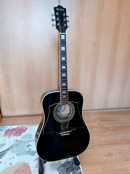 Akustická gitara Suzuki