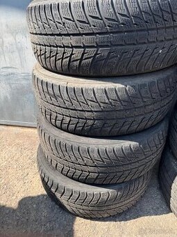 Pneumatiky nokian zimne 235/55r18 4ks