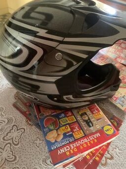 Predam prilbu na motorku