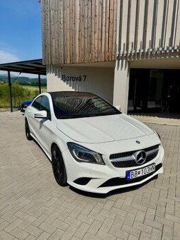 Mercedes-Benz CLA 180 coupe 1.6 turbo