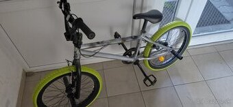 Bmx bicykel vo výbornom stave, malo využitý