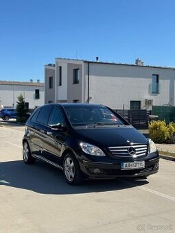 Mercedes-Benz B170