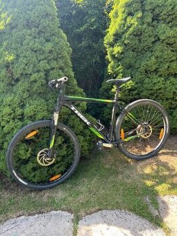 Horský bicykel Trek Marlin 6
