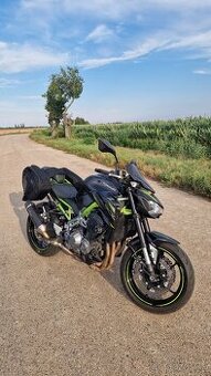 Kawasaki Z900