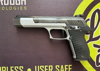 Predám pištoľ CZ 122 Sport .22lr