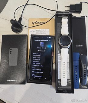 Samsung S24FE k tomu samsung hodinky S3 frontier