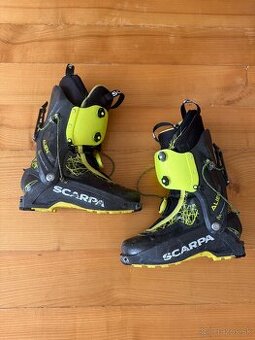 Skialp lyziarky SCARPA Alien RS MP 260