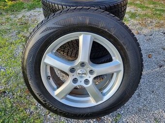 ===5x114,3 Zimné===225/65 R17