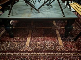 Konf.stolik celodubovy