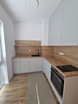 1i byt na prenájom, centrum Prievidze