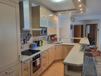 2-IZB BYT v NOVOSTAVBE, STARE MESTO