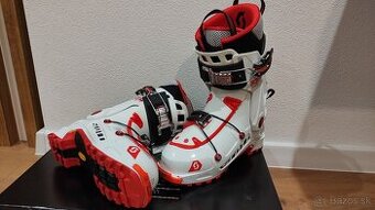 Nové skialp lyžiarky Scott Orbit 23.5