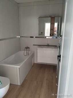 Prenájom 4i byt v rodinnom dome s parkovaním, Novoveská Huta