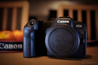 Canon RP - ľahká lacná fullframe bezzrkadlovka