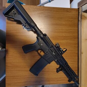 Airsoft M4 CQB Set - Použité 1x - Kompletná Výbava