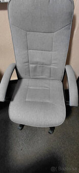 Kancelárska stolička