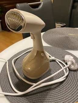 Naparovač odevov - 1