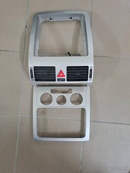 Ramik rádia VW Touran