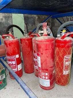 Práškové hasiace prístroje