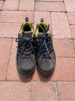 Turistické topánky CMP č.39