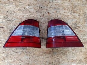Zadné svetlá Mercedes ML / S / C
