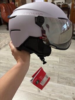 Detska lyziarska prilba atomic