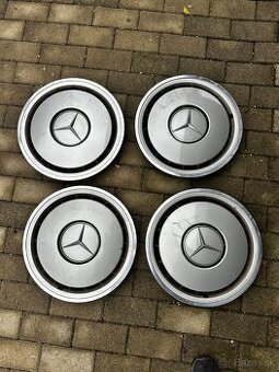 Predám puklice Mercedes-Benz R15 4ks