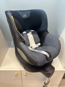 Britax Römer Dualfix M i size