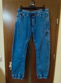 Cropp panske rifle velkost W32, rozmery na fotkach