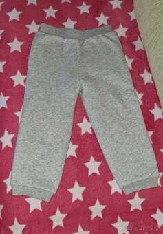 Zateplené tepláky H&M, v.98